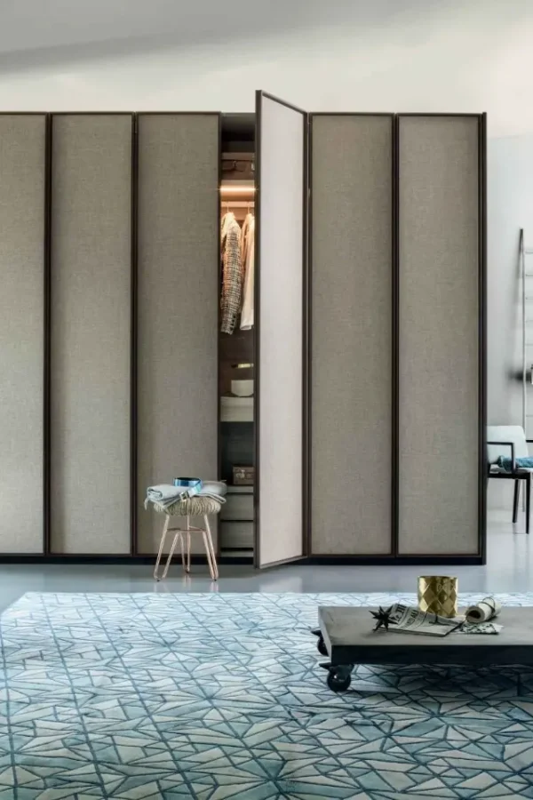 Гардероби по поръчка LEMA