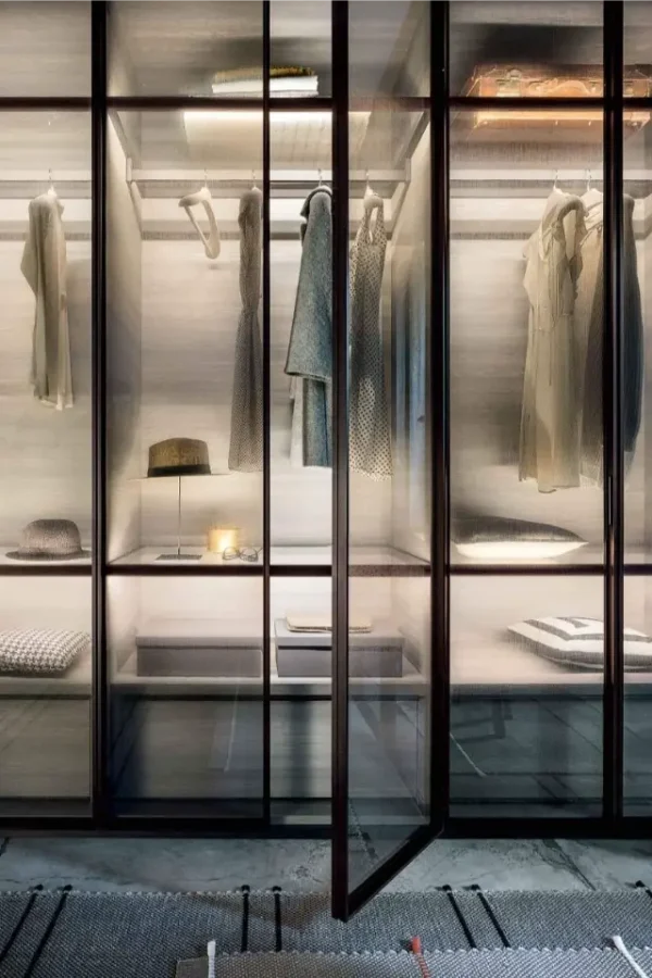 Гардероби по поръчка LEMA