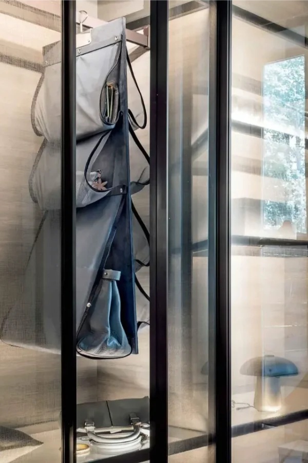 Гардероби по поръчка LEMA