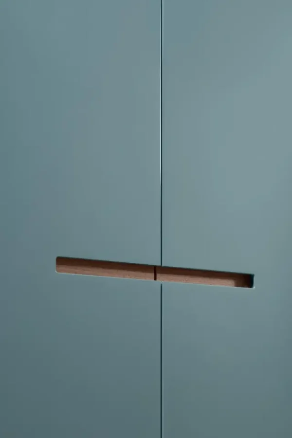 Гардероби по поръчка LEMA