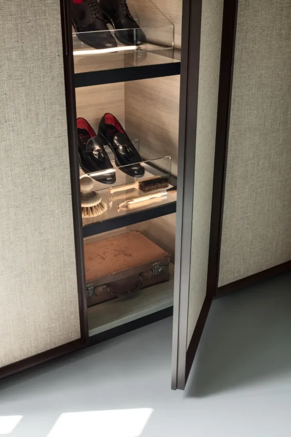 Гардероби по поръчка LEMA