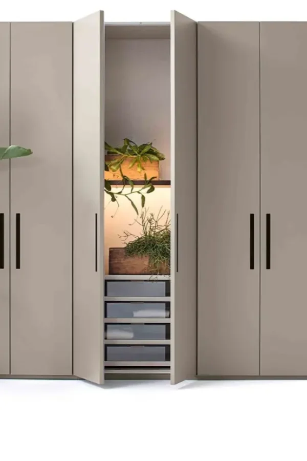 Гардероби по поръчка LEMA